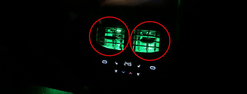 RXレジスターイルミ後席