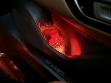 レクサスLBX　ドアポケットイルミ