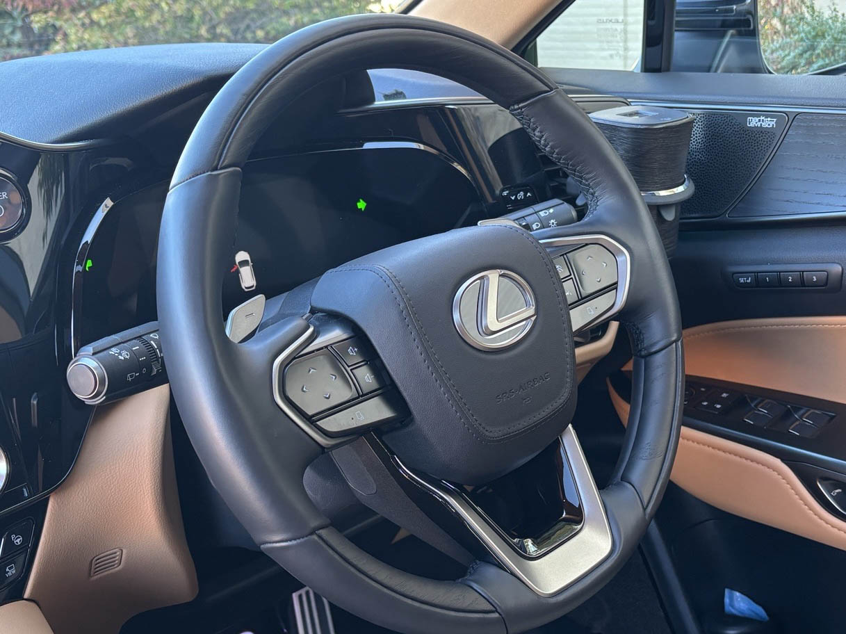 レクサスNXヘーゼル内装
