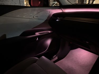 レクサスRX　ドアポケットイルミVer.2施工