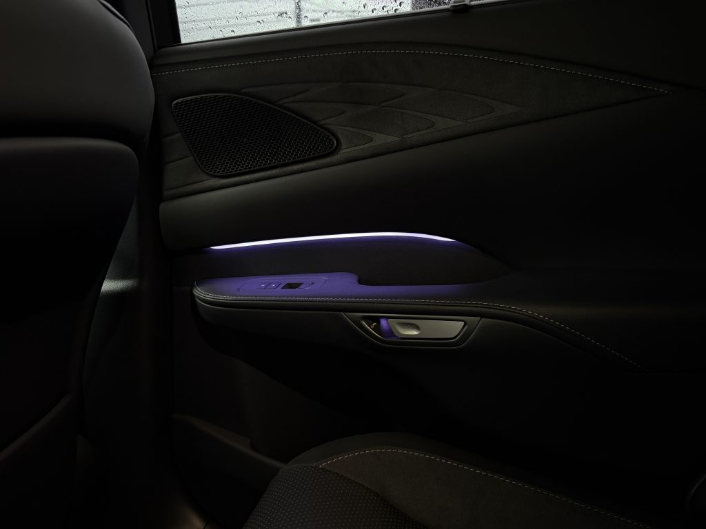 RX 2025年　アンビエントライト増設