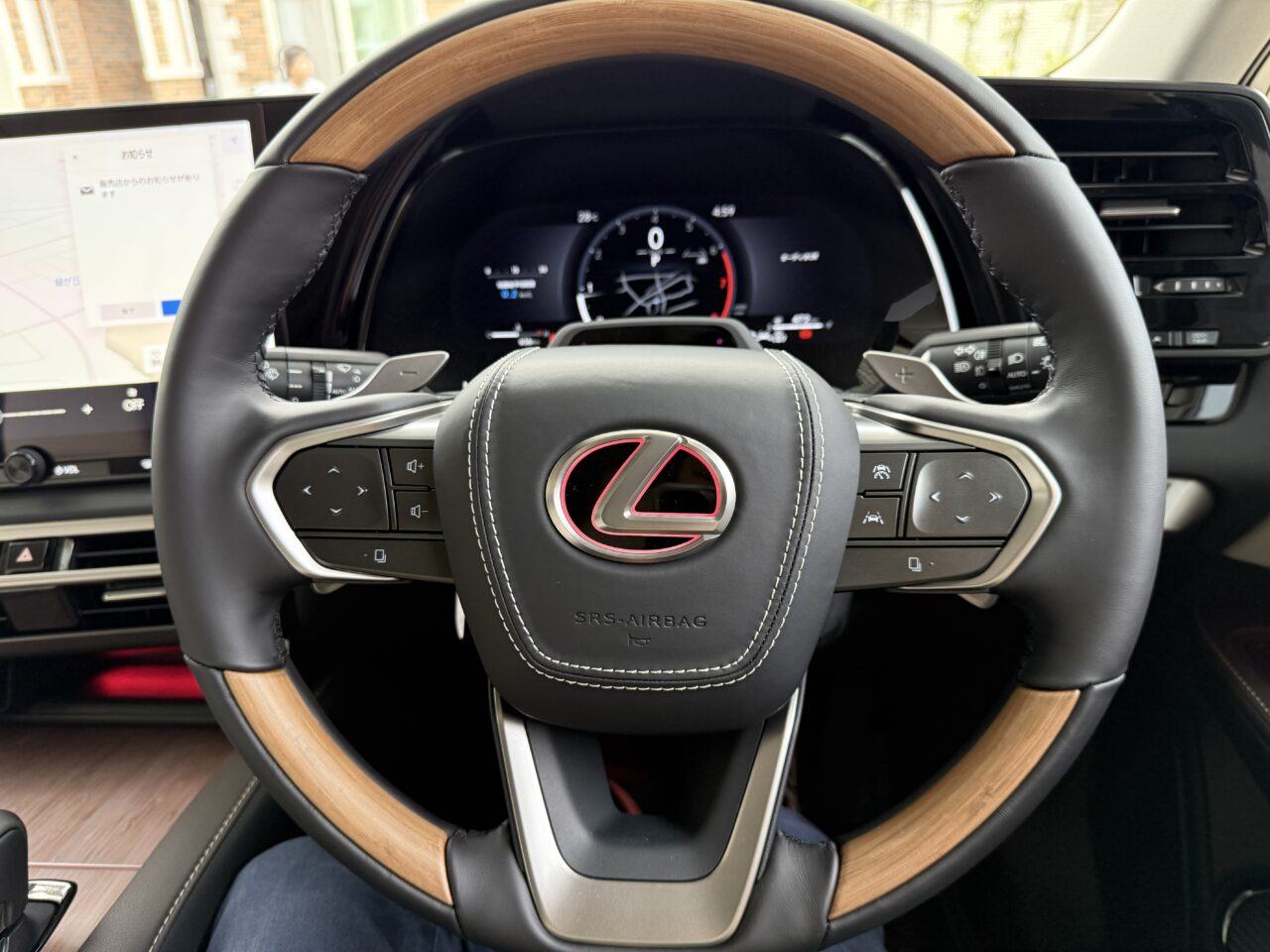 Rayace　ステアリングエンブレムイルミ　マルチカラー