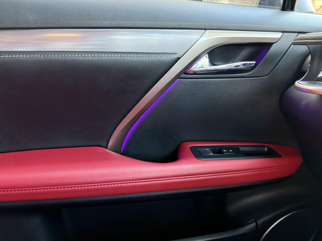 レクサスRX　20系　アンビエントライト光量アップ　色変更