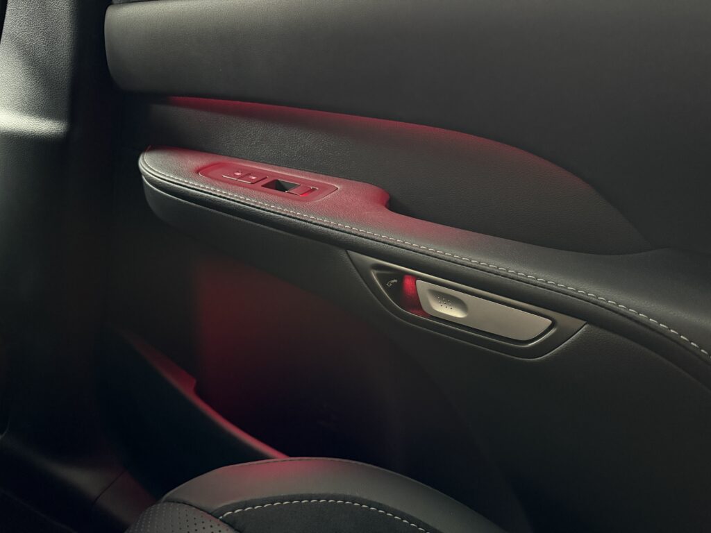 Rayace　アンビエントライト光量アップ