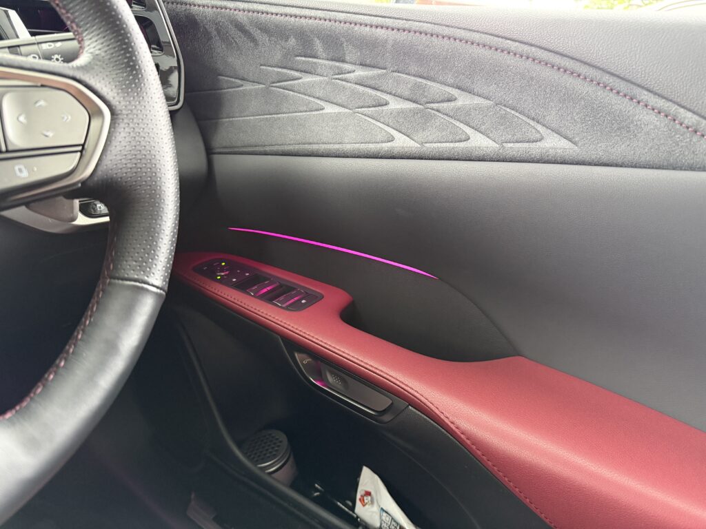 Rayace　サイドドアイルミ