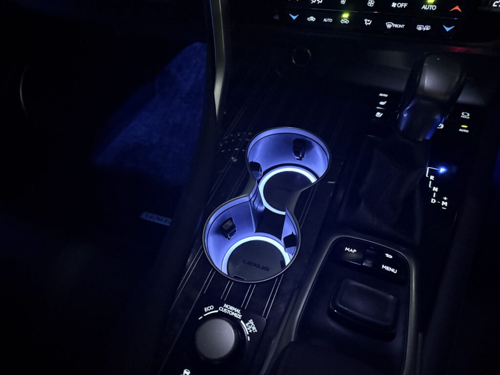 レクサスRX20系　カップホルダーイルミ増設　Rayace