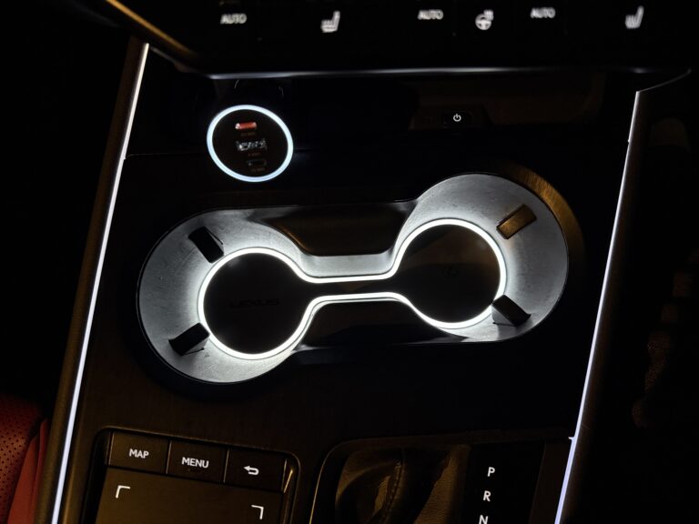 Rayace　UX　カップホルダーイルミ