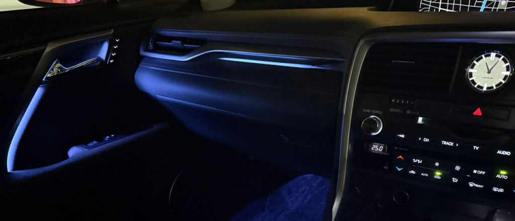 レクサスRX20系　アンビエントライト光量アップ