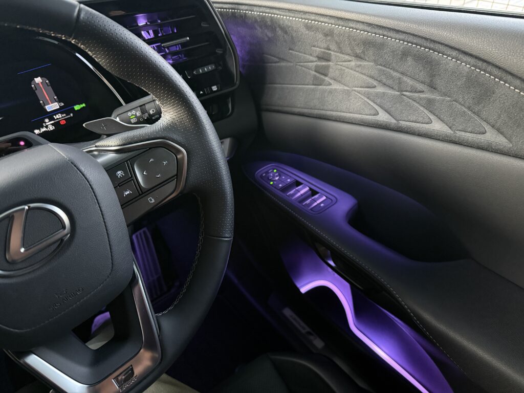 レクサスRX レジスターイルミ