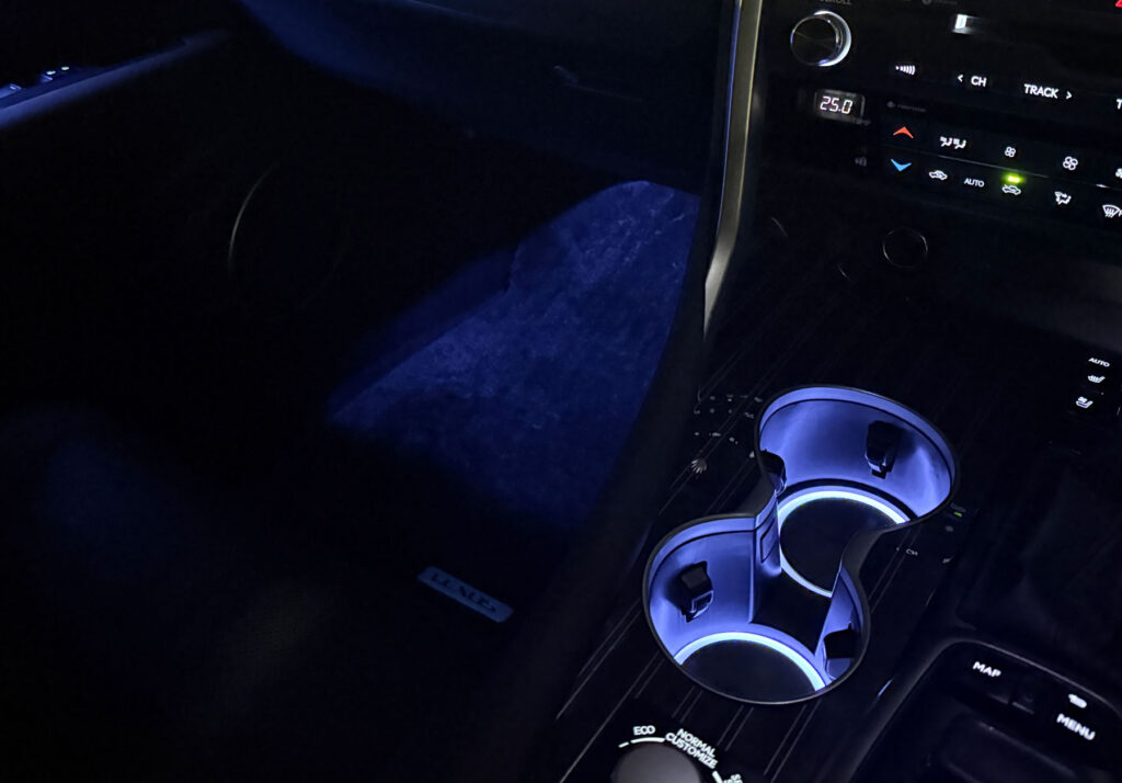 レクサスRX20系　アンビエントライト光量アップ