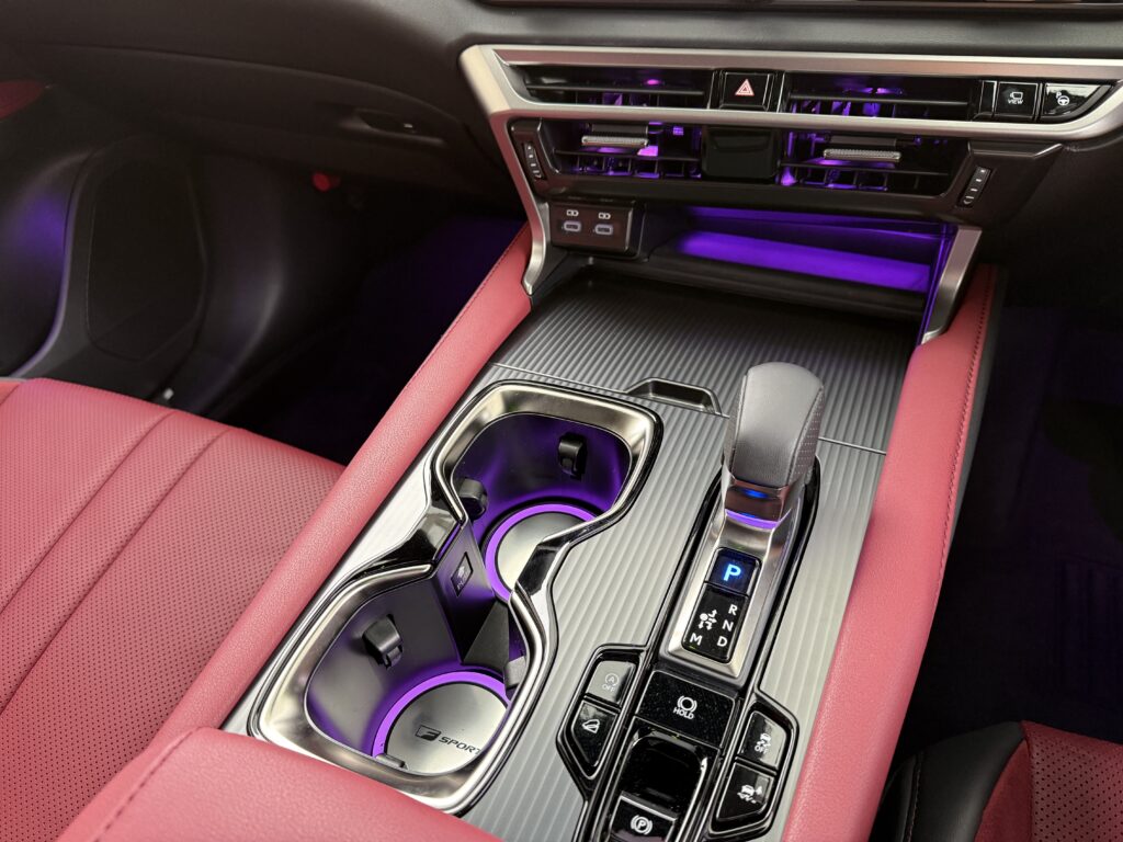 Rayace　レクサスRX　カップホルダーイルミ